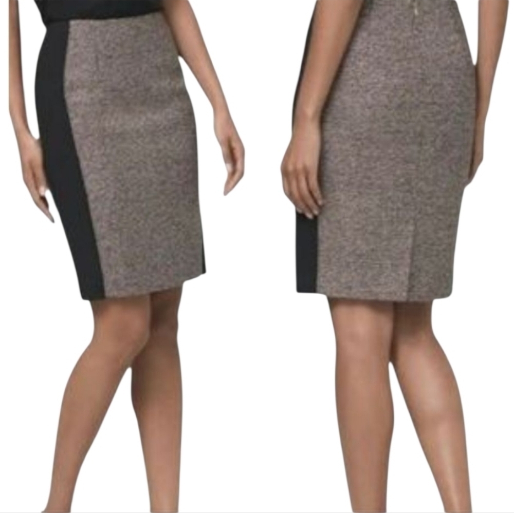 White House Black Market Tweed Boot Knee Lenght Skirt Size 0